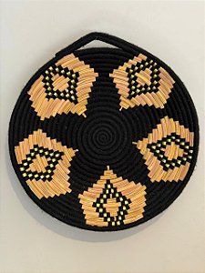 Cesto Marroquinos - Mesa e Parede - Palha com Preto e Dourado  - 46CM