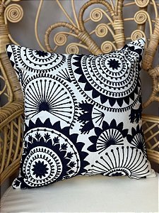 Capa Para Almofada - Bordada - Azul