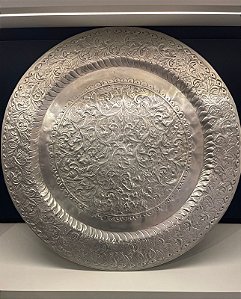 Prato de Parede -  Relevo - Metal - Prata  90CM