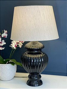 Abajur - Cerâmica - Preto com Cúpula