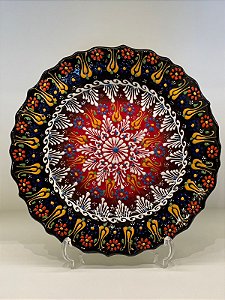 Prato de Parede Medio - Turquia - Decorativo - Cerâmica - Alto Relevo - Preto e Vermelho