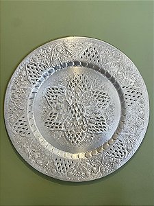 Prato de Parede -  Relevo - Metal - Prata - 50CM