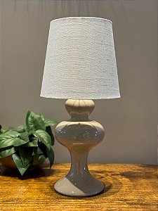 Abajur - Cerâmica - Bege com Cúpula