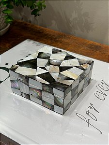 Caixa Decorativa - Madrepérolas e Abalone - P