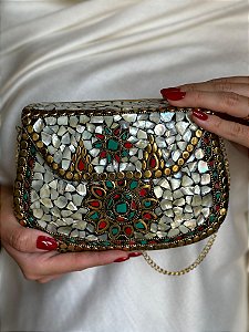 Bolsa Clutch em Metal - Madrepérolas, Vermelho, Verde e Dourado - Com Alça
