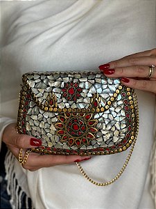 Bolsa Clutch em Metal - Madrepérolas, Dourado e Vermelho - Com Alça