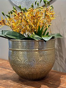 Cachepot em Alumínio  - Martelado - Dourado - 31CM