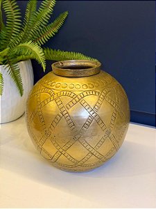 Vaso Alumínio - Martelado - Dourado