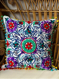 Capa de Almofada Bordada 42x42 Branca
