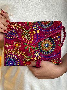 Bolsa Clutch - Tecido - Bordado - Rosa e Colorido