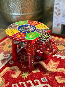 Banqueta - Elefante - Madeira - Pintado à mão - Vermelho e Colorido - Pequenino