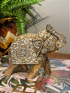 Elefante - Madeira - Pintado à mão - Branco com Aplique - 16CM