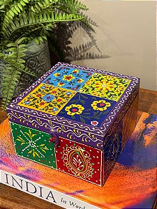 Caixa Decorativa - Porta Joias - Madeira - Pintado á Mão - Colorido - M