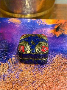 Porta Joias - Metal - Feito à mão - Azul, Vermelho e Dourado - P
