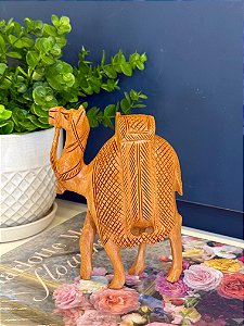 Camelo Decorativo - Madeira - 15cm