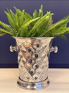 Cachepot em Alumínio  - Martelado - Prateado - 23,5CM