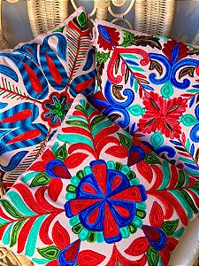 Kit 3 Capas de Almofadas - Bordadas - Rosa