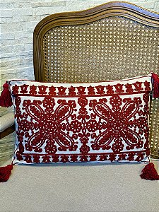 Almofada Retangular Com Enchimento - Bordada - Vermelho