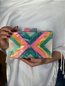 Bolsa Clutch em Resina - Colorida - Com Alça Dourada