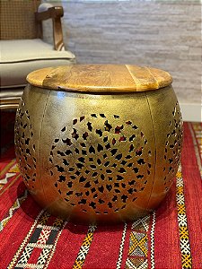 Mesa - Metal Martelado - Dourado
