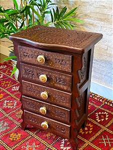 Gaveteiro - Madeira Entalhada - 5 Gavetas - Puxador Branco e Dourado