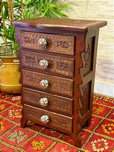 Gaveteiro - Madeira Entalhada - 5 Gavetas - Puxador Azul e Vermelho