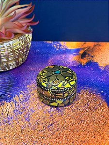 Porta Joias - Metal - Feito à mão - Amarelo, Dourado e Turquesa - 4,5CM