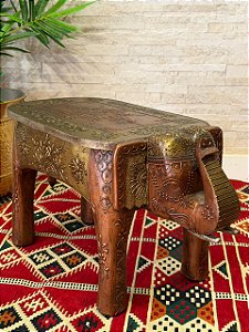 Banqueta - Elefante - Madeira - Pintado à mão - Marrom e Dourado - 38cm