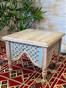 Mesa Madeira Entalhada - Pintado à Mão - Pátina e Azul Claro - 42CM