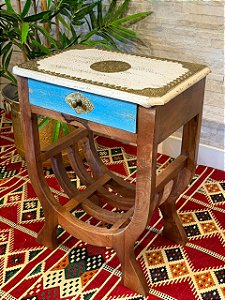 Gaveteiro em Madeira - Pintado à Mão - Aplique em Metal - Azul e Branco