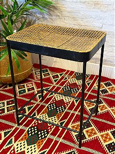 Mesa - Metal - Preto e Bege - 51CM