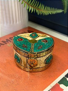 Caixa Decorativa - Porta Jóias - Osso e Metal - Verde e Dourado - 5x8,5