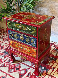 Gaveteiro em Madeira - Pintado à mão - 3 Gavetas - Vermelho e Colorido