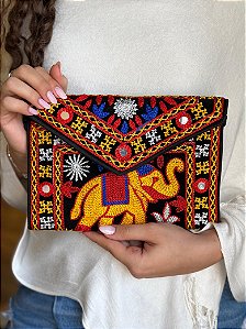 Bolsa Clutch - Tecido - Bordado - Elefante - Preto e Colorido