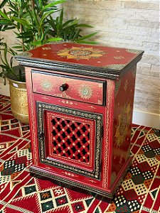 Gaveteiro em Madeira - Pintado à Mão - Vermelho e Colorido
