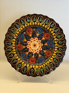 Prato de Parede Pequeno - Turquia - Decorativo - Cerâmica - Alto Relevo - Marrom e Colorido