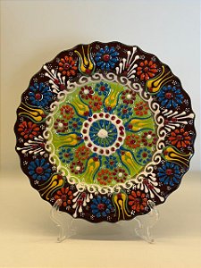 Prato de Parede Pequeno - Turquia - Decorativo - Cerâmica - Alto Relevo - Marrom, Verde e Colorido