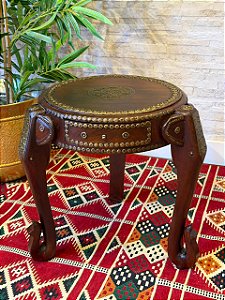 Mesa - Pé de Elefante - Madeira - Com Aplique de metal