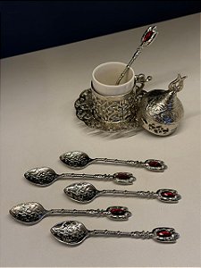 Jogo de Colheres - Turcas - Metal - Prata e Vermelho