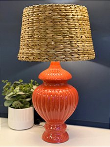 Abajur - Cerâmica - Terracota com Cúpula de Palha