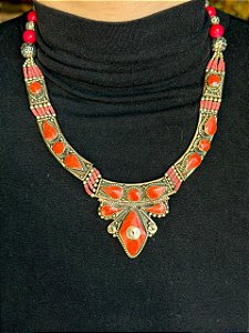 Colar - Metal Alpaca - Laranja e Vermelho