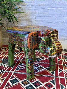 Banqueta - Elefante - Madeira - Pintado à mão - Verde e Colorido - 37cm