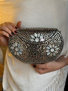 Bolsa Clutch em Metal - Prata - Madrepérolas - Com Alça