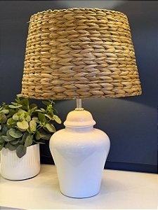 Abajur - Cerâmica - Branco com Cúpula de Palha