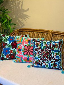 Kit 3 Capas de Almofadas - Bordadas - Turquesa e Colorido