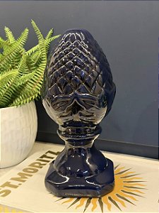 Escultura Pinha - Decorativa - Cerâmica - Azul Escuro - 28CM
