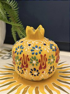 Romã Decorativa - Cerâmica - Pintado à mão - Turquia - Amarelo - 9,5CM