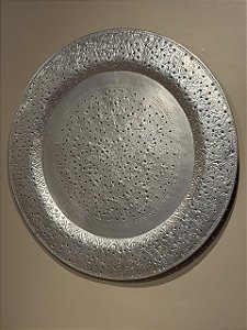 Prato de Parede - Relevo - Metal - Prata - 90CM
