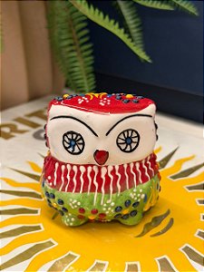 Coruja Decorativa - Cêramica - Pintado à mão - 7cm - Vermelho e Verde
