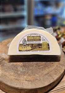 Queijo Curral de Pedras Fresco - 1/2 Peça - 500g - Canastra